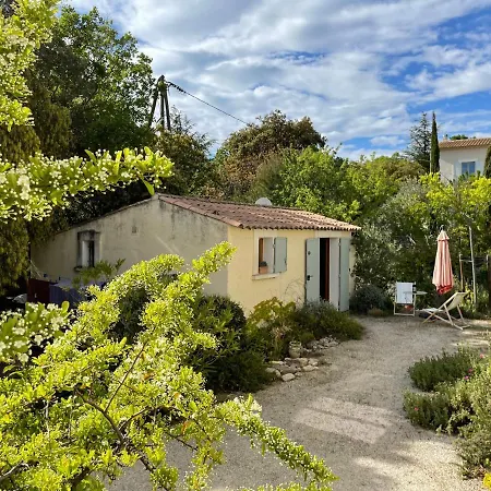 Studio Ideal Pour Des Moments D'Exceptions Cabrieres-d'Avignon Exterior photo